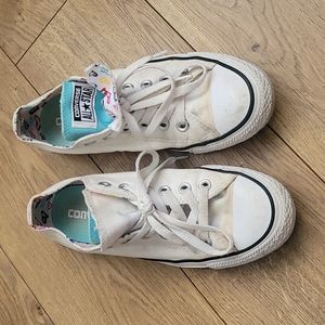 Converse Chuck Taylors Heart Print Double Tongue White Canvas Sneakers Size 7